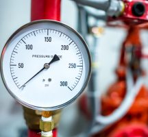 Pressure,Gauge,Psi,Meter,In,Pipe,And,Valves,Of,Fire